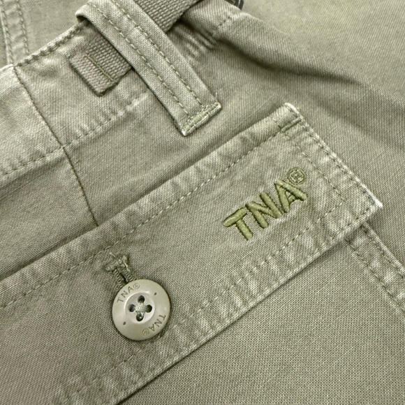 ARITZIA TNA Marco Pants Relaxed Super Low Rise Utility Pants Army Green Size 0 - Picture 10 of 12